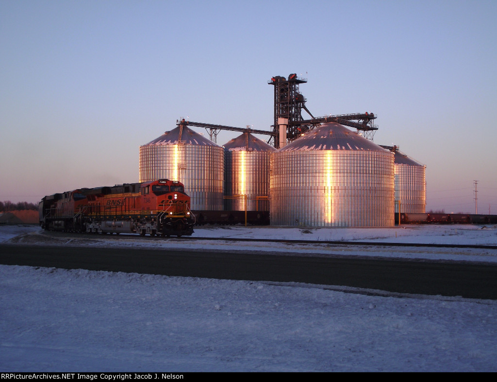 BNSF 7346